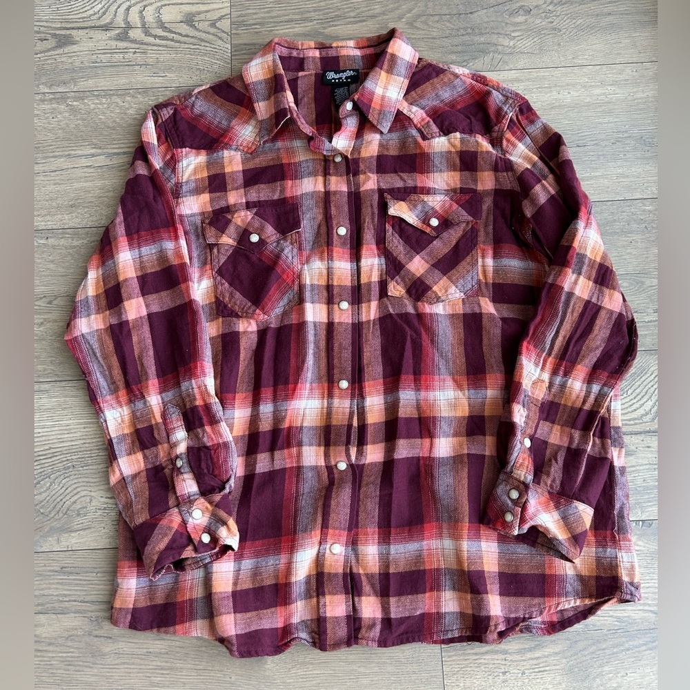 Wrangler Maroon Plaid Button-Down Shirt with Peach and Cream